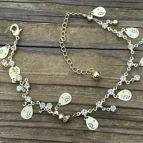 Women Anklet Gold Tone Fashion Jewelry Crystals Accent Fashion Bracelet - Picture 7 of 11